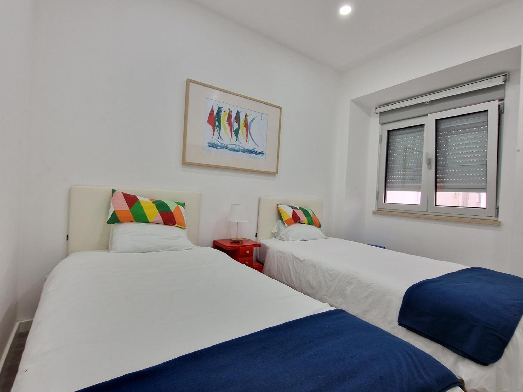 Marilaura'S Beach House Назаре Екстериор снимка