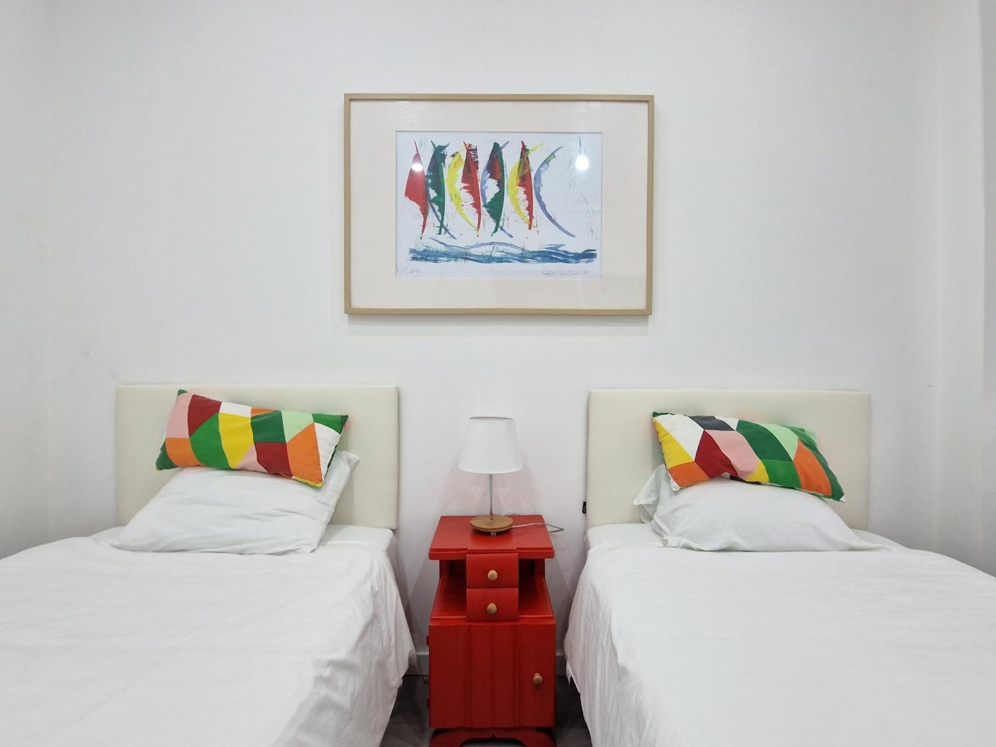 Marilaura'S Beach House Назаре Екстериор снимка